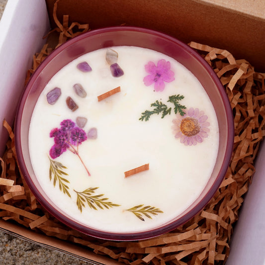 Champagne Honeysuckle Candle (16 oz)