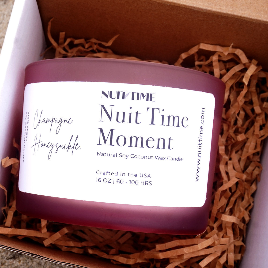 Champagne Honeysuckle Candle (16 oz)